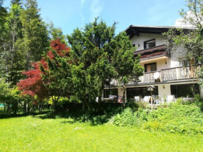 The Treehouse Backpacker Hotel, Grünau Im Almtal, Österreich